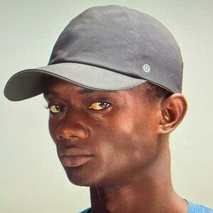 Authentic  Lululemon fast and free black hat